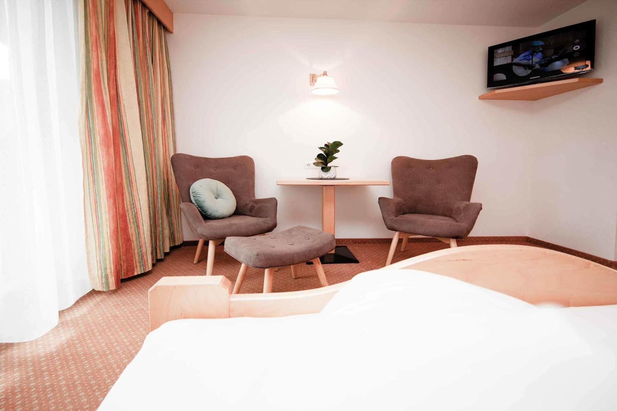 Garni Rustica Hotell Sölden Eksteriør bilde